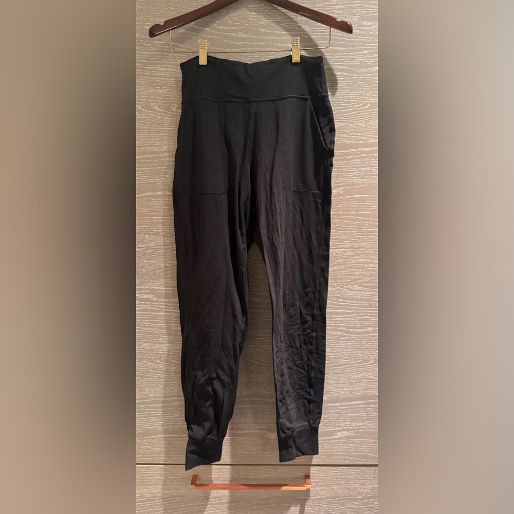 Lululemon align joggers black size 6